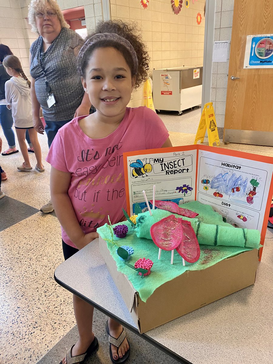 MrsBetken's tweet photo. 1st grade insect reports were amazing!! #teachmorris https://t.co/wQaAk6Vmr4