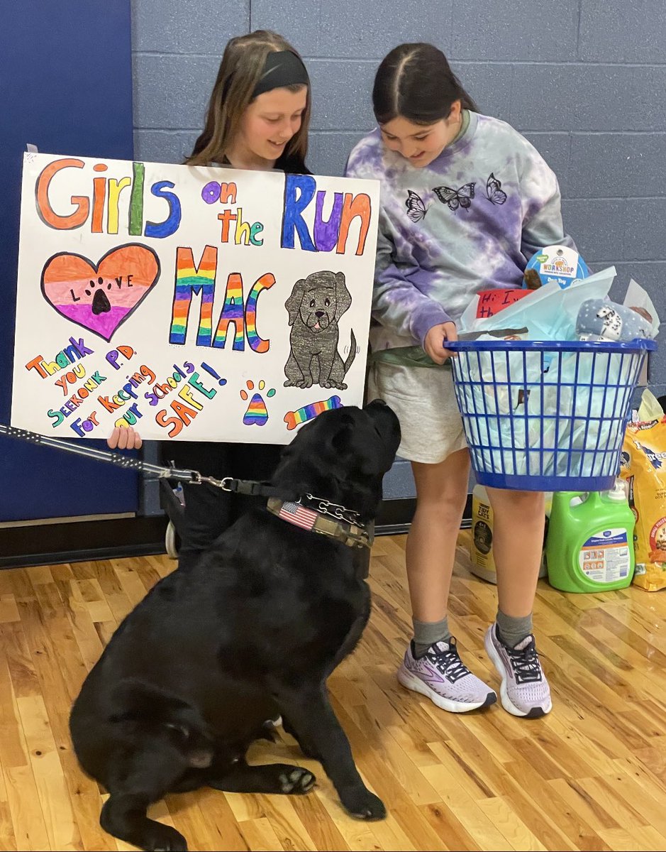 Seekonk Police Dept. tweet media