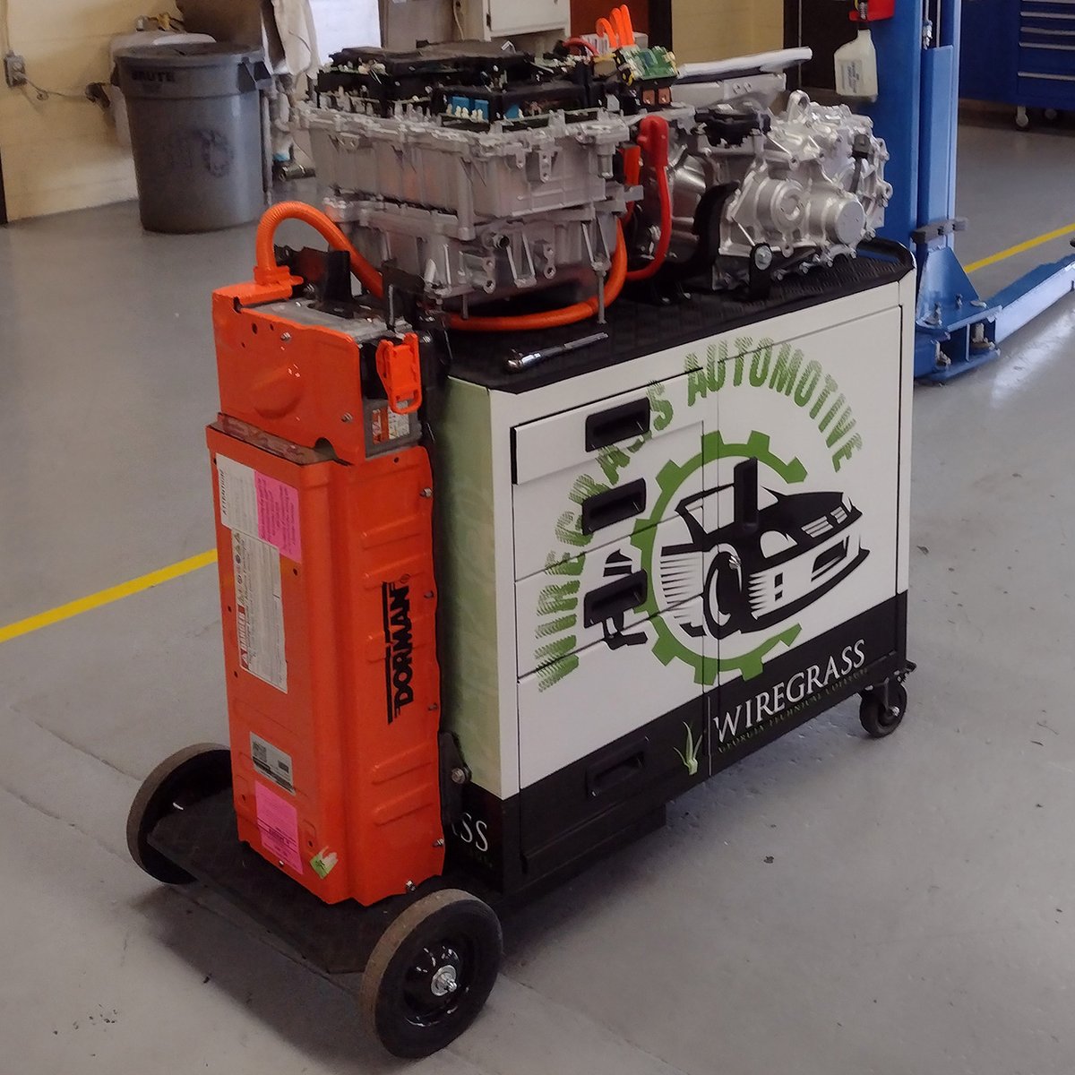 automotivevideo's tweet image. AVI traveled to Wiregrass Georgia Technical College to deliver their customized EVa! For more information or to request a quote for your customized EVa check out our website! #trainingaid #eletricvehicle #automotive #automotivetraining 

aviondemand.com/shop/training-…