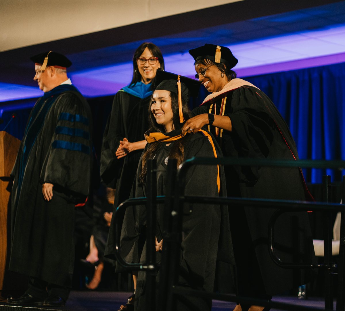 MGAstateU's tweet photo. Smile, #YouDidIt πππ
#MGAGrad #Knighted23 #GoKnights https://t.co/k163mWOIYC