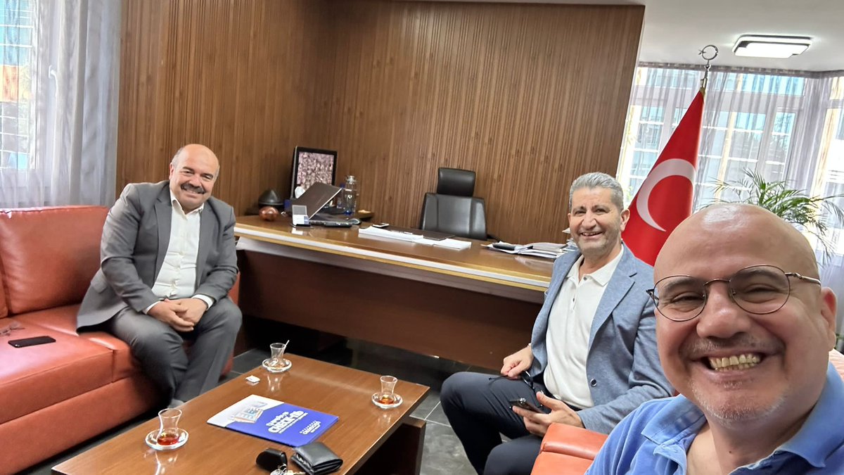 adanaistim's tweet photo. İl Sivil Toplumla İlişkiler Müdürü Recep KURTOĞLU'nun kat��lımı ile Adana Sağlık Turizmi ile Güney İlleri Özel Sağlık Kuruluşları Derneği ziyaret edildi. Ziyarette derneklerin faaliyetlerine ilişkin dernek başkanları Halis BAYRAK ve Fırat UZER ile fikir alışverişinde bulunuldu. https://t.co/v1hcsyKiby