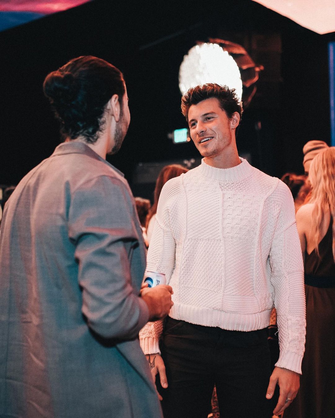 The Mendes Updates on X: "📸| Shawn Mendes and Andre Duqum in Los Angeles last week. https://t.co/u22SEaCyGZ" / X