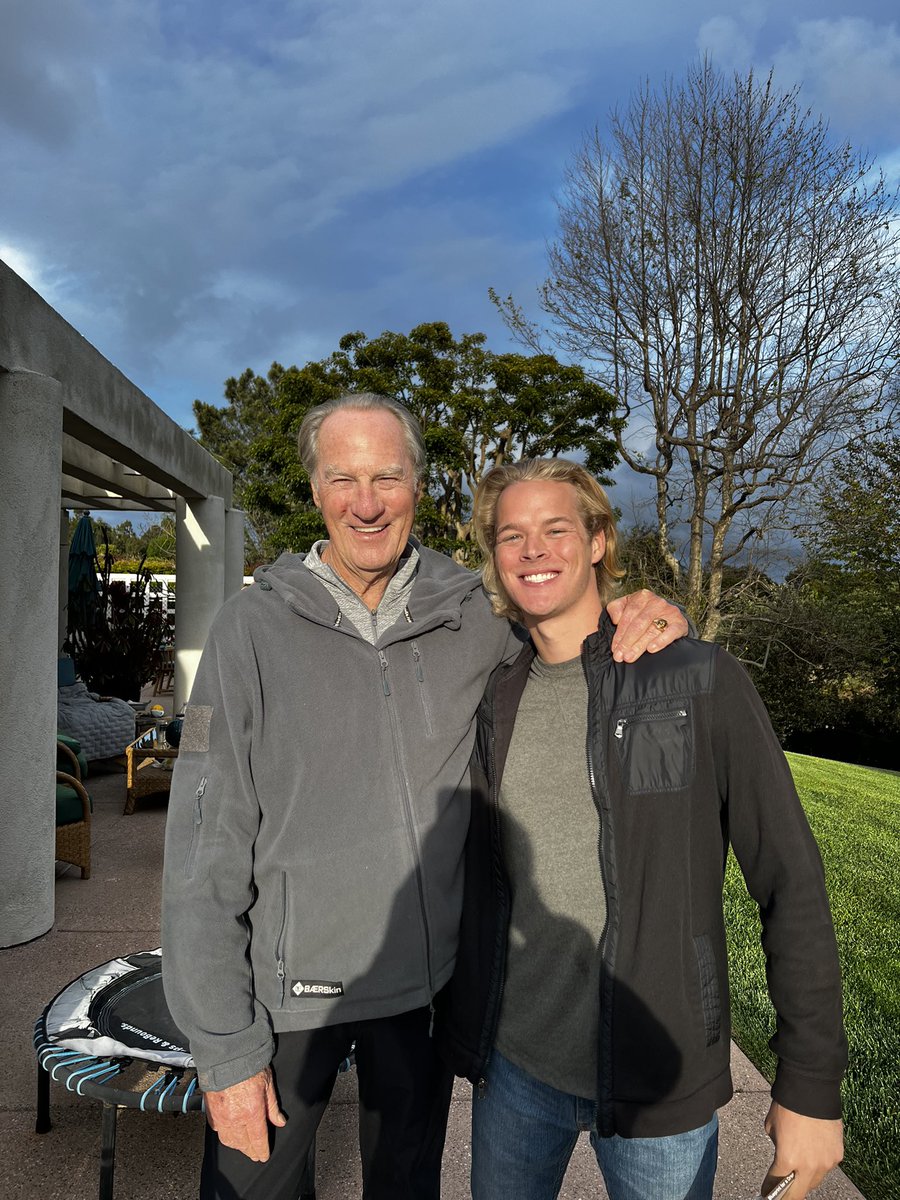GatorGal0715's tweet photo. One of the first people Laike met arriving his first week in LA was longtime actors  Craig T. Nelson and wife Doria. Met at church in Malibu where they hit it off. Mr. Craig invited him to his house for his weekly men’s group. They are amazing friends now. https://t.co/eZY8CFJ4bW