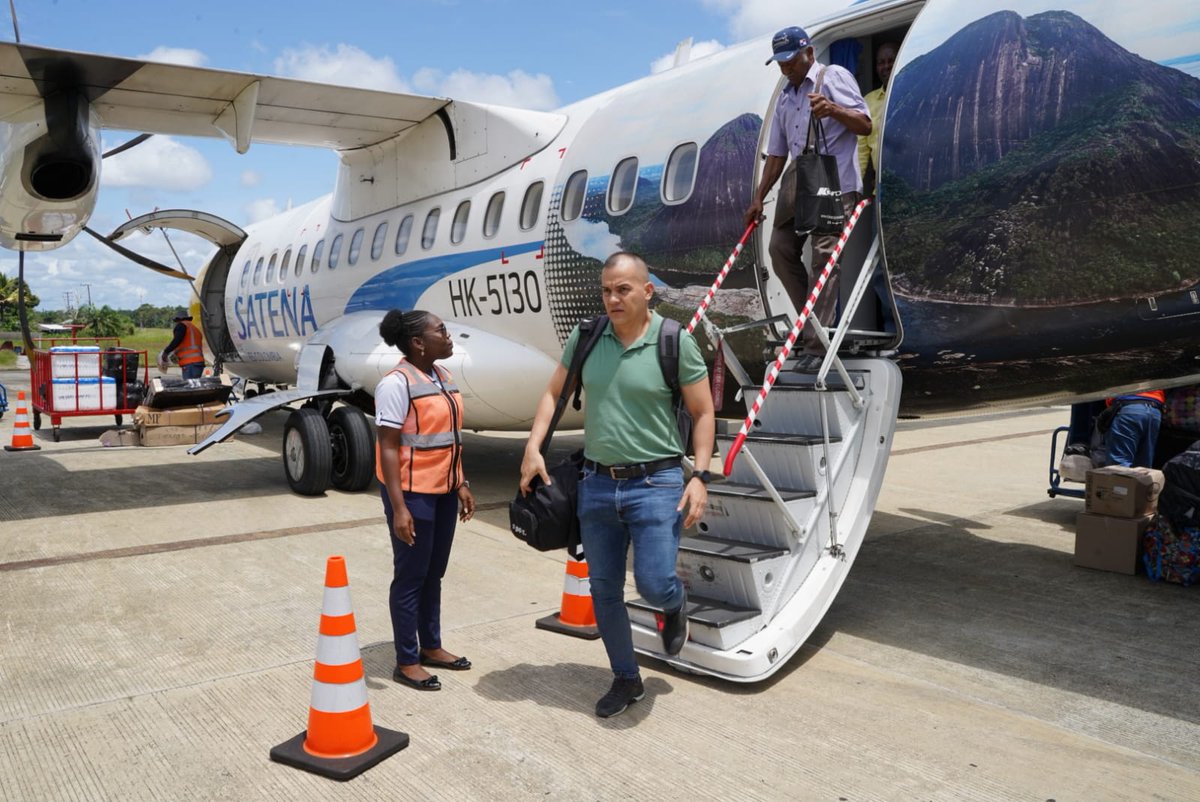 EMCALIoficial's tweet photo. #AEstaHora llega a Guapi parte de la comisión de Emcali  que hará presencia en Bocas de Satinga para proyectarse como ejecutor del plan de desarrollo del Pacífico colombiano.

#EmcaliMasCercaDeTi https://t.co/By2sLMrDLC