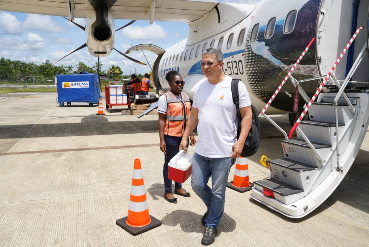 EMCALIoficial's tweet photo. #AEstaHora llega a Guapi parte de la comisión de Emcali  que hará presencia en Bocas de Satinga para proyectarse como ejecutor del plan de desarrollo del Pacífico colombiano.

#EmcaliMasCercaDeTi https://t.co/By2sLMrDLC