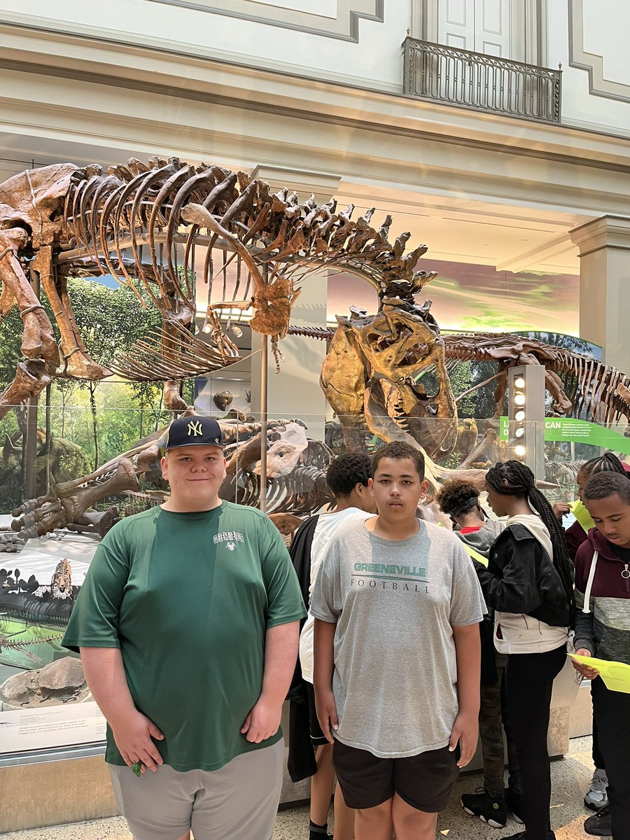 LLCoachJ's tweet photo. Smithsonian’s were a success. I think we are finally wearing them out. @gms_tn @racheladamstn @CoachMcCall65 #RiseAsOne https://t.co/lYyjxMXEPN