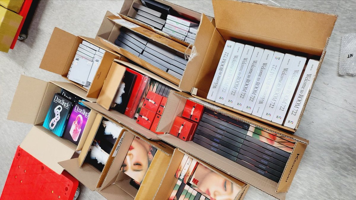 korseller365's tweet image. our Inclusions service!
very cheap!

please contact us :) Klivewh.com

#webcheckout #bantaek #koreawarehouse #proxyservice #addressrental #inclushions #kpop #kpoptwt  #kpopidol #klivewh #nct127 #BTS #blackpink #seventeen #koreanwarehouse