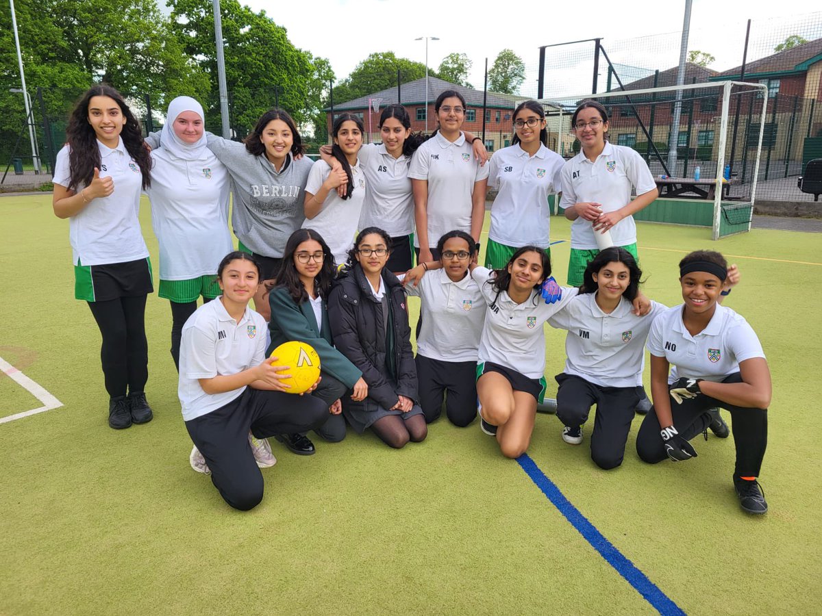 Langley Grammar PE (@lgspe) on Twitter photo 4 brilliant games of football this evening vs <a href="/StBernardsCGS/">St Bernard's C.G.S.</a> finished with 4 draws!!
Some excellent performances from both sides and a great afternoon all round
🌟 Nyomi and Shristi
⚽️ Anvi with goal of the day! What a goal!! 4 brilliant games of football this evening vs <a href="/StBernardsCGS/">St Bernard's C.G.S.</a> finished with 4 draws!!
Some excellent performances from both sides and a great afternoon all round
🌟 Nyomi and Shristi
⚽️ Anvi with goal of the day! What a goal!!