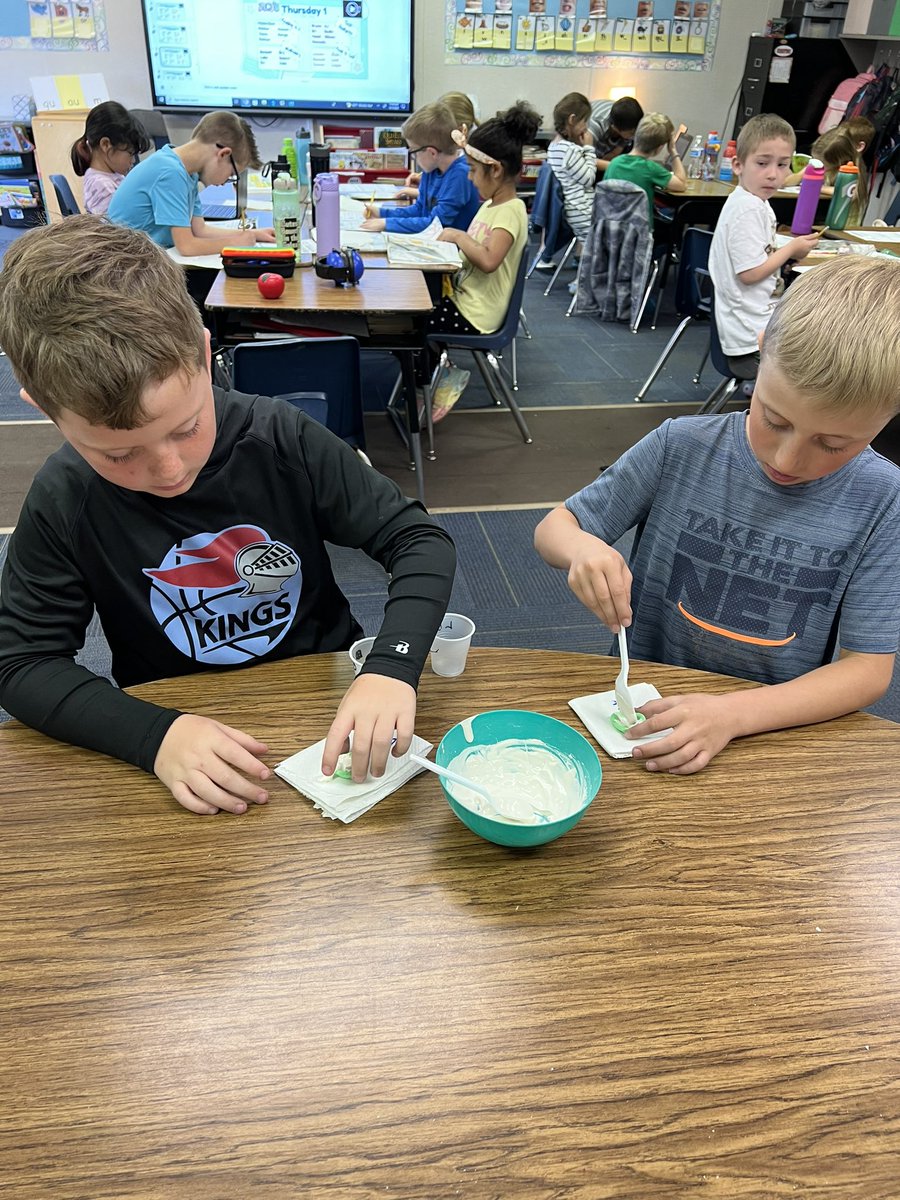 Mrs. Thomas's Tweets tweet media