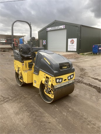 🏗️ FOR SALE: 2019 BOMAG BW80AD-5 🏗️🏗️ View full listing 👉 ow.ly/KQat50OgJWe ✅ 179 hours