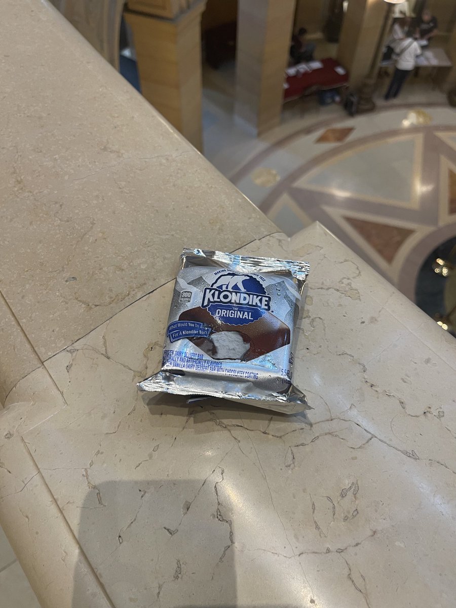 End-of-session casualty of hallway conversation. #mnleg