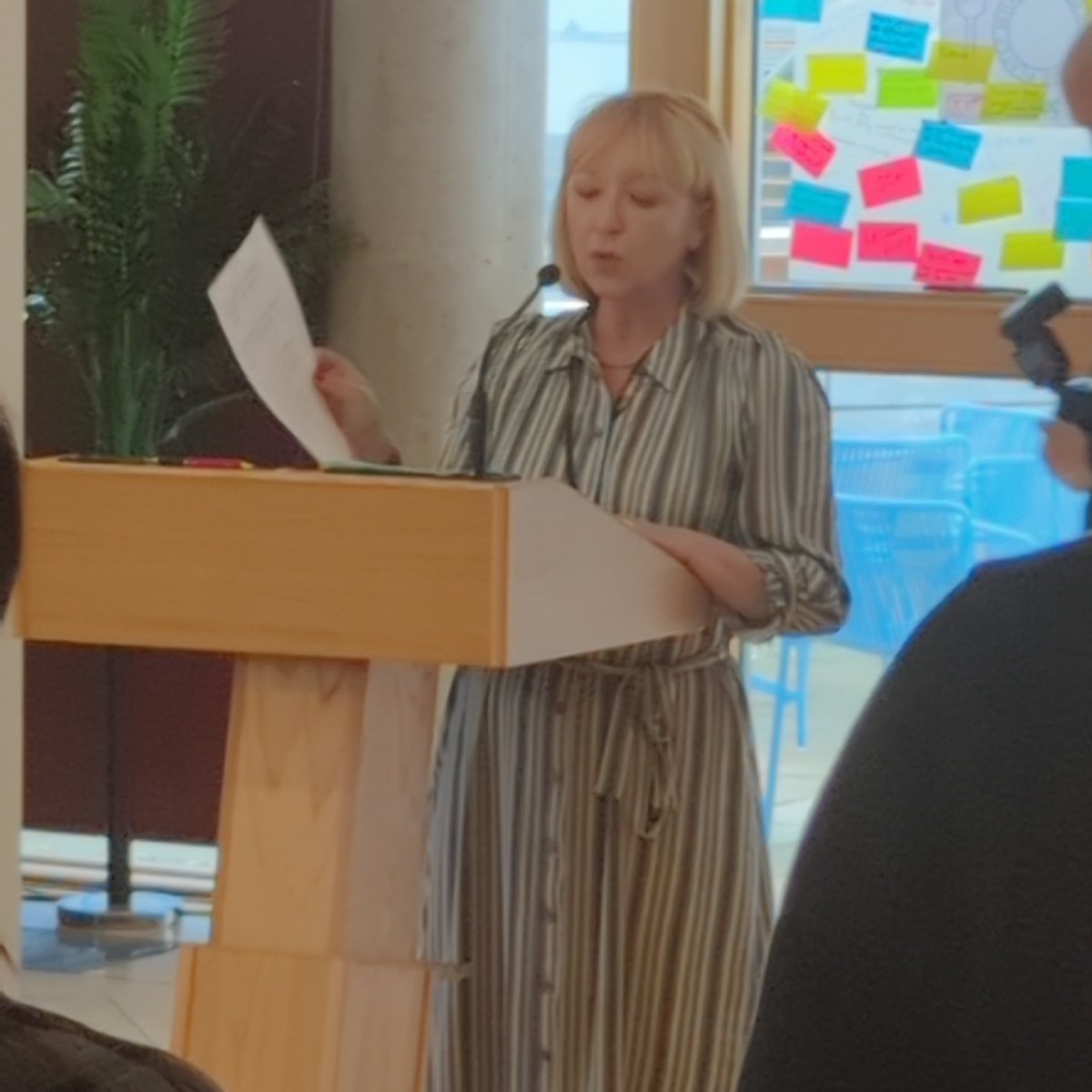 InverclydeEIS's tweet photo. Andrea Bradley, @eisunion General Secretary and @STUCwomen Chair outlining the importance of universal free school meals for society's social and emotional wellbeing #FoodForThought https://t.co/JXEUO7XjVm