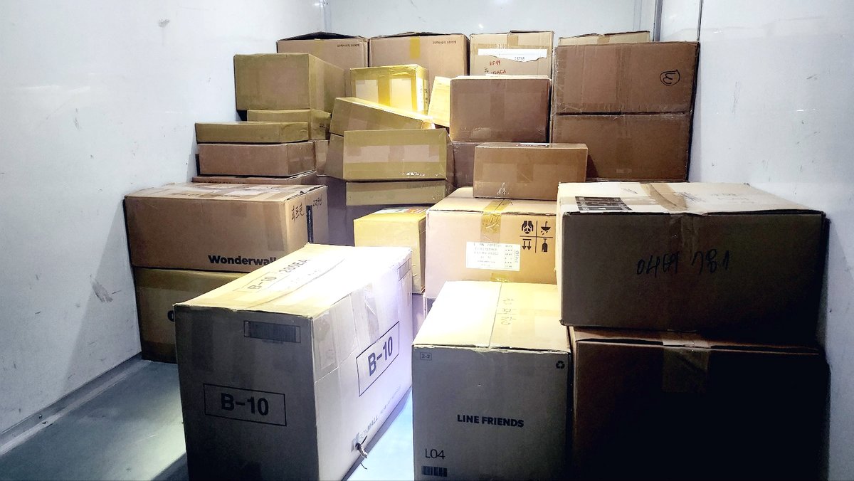 korseller365's tweet photo. Today's Shipment!
USA / Japan / Turkey / Bolivia / Southeast Asia / South America (Brazil, Mexico)
Worldwide shipping - https://t.co/6KZMsF8TIn
#webcheckout #bantaek #koreawarehouse #proxyservice #addressrental #inclushions #kpop #kpoptwt #kpopidol #klivewh #nct127 #BTS https://t.co/74OPyz6YmB