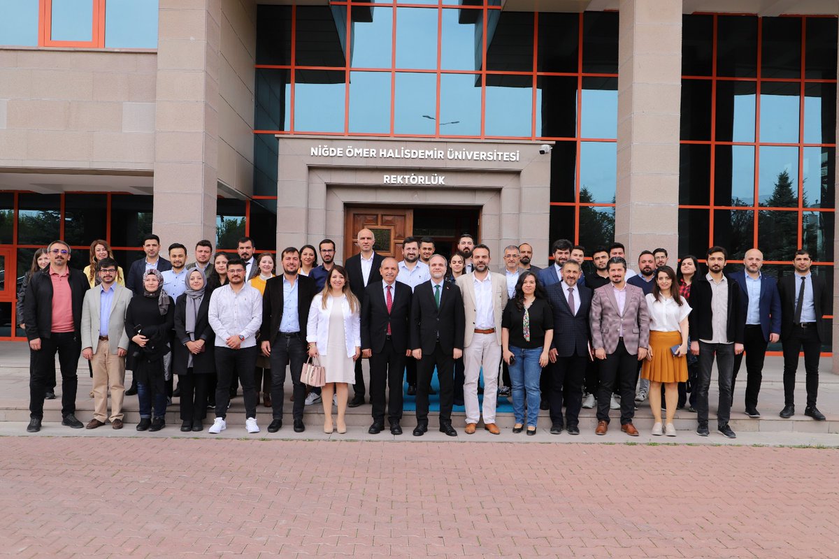 👉Bu Bilim İnsanları Üniversitemizin Uzmanlaşması için Sayısız Çok Önemli Projeler ve Makaleler Üreten Araştırma Gruplarımız. Her geçen gün ekipleri büyüyor ve Araştırma Üniversitesi olmamız için çok çalışıyorlar. Onlarla Gurur Duyuyorum.🇹🇷🇹🇷🇹🇷 
#Niğde
#Nohuniversitesi