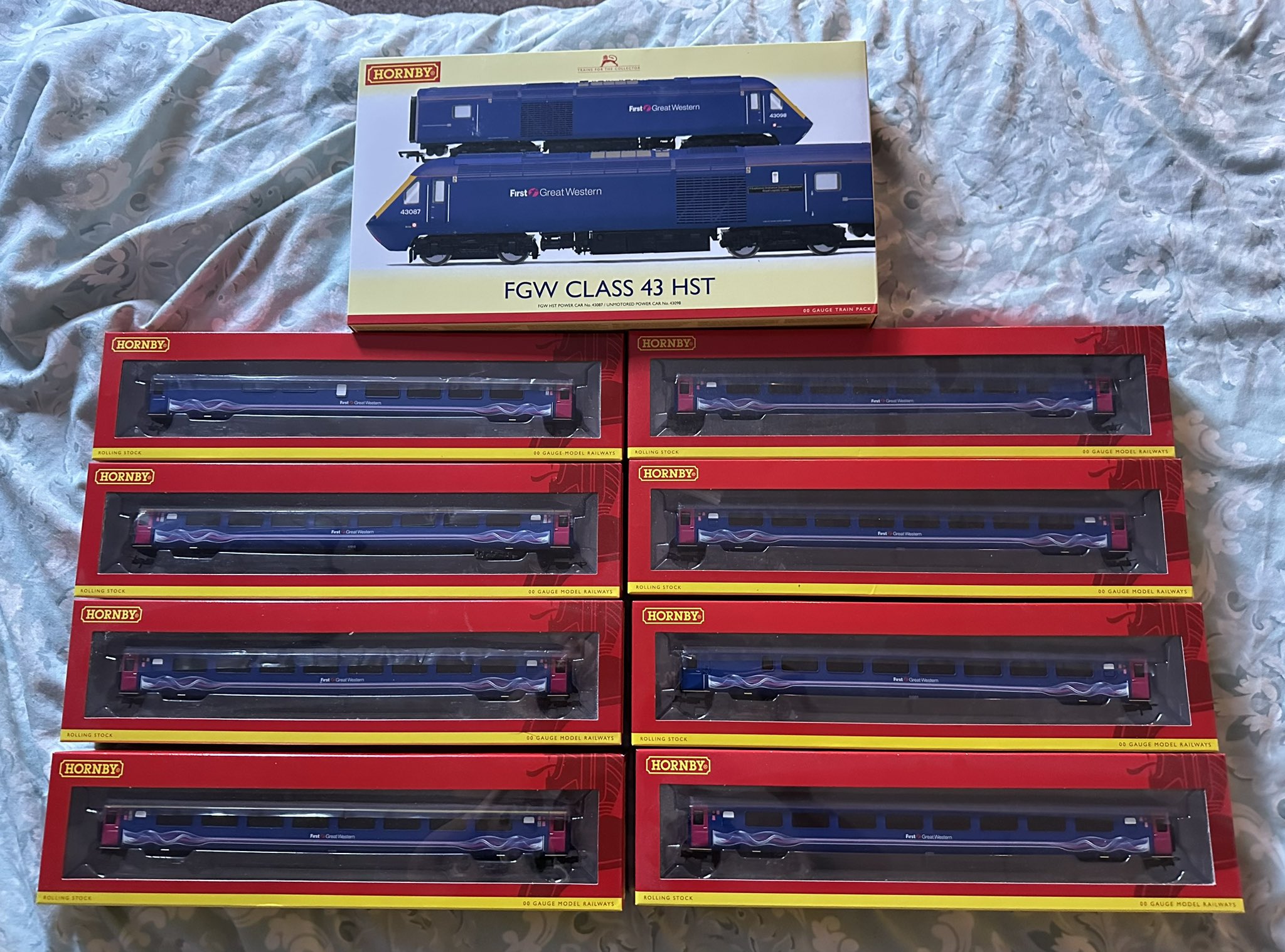 FGW, Class 43 HST, Power Cars 43087 and 43098 FGW, Class 43 HST, Power Cars 43087 and 43098
