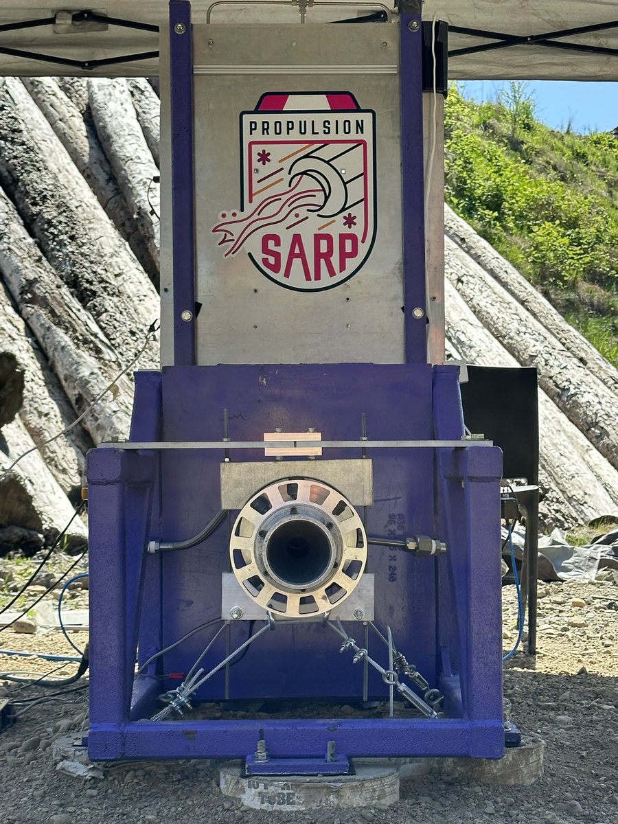 uwsarp's tweet photo. WE ARE SO BACK https://t.co/GarZQMdO19