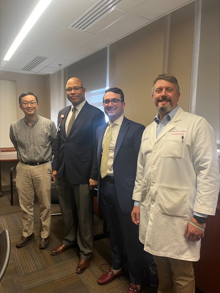 🎉 We kicked off the Department of Surgery Research Conference Series today with Dr. Doug Gouchoe (@GouchoeMd) presenting, 'Modulation of CD38 in Donation After Circulatory Death Lung Transplant Allografts' on behalf of @COPPER_Research. Thanks to everyone who attended!