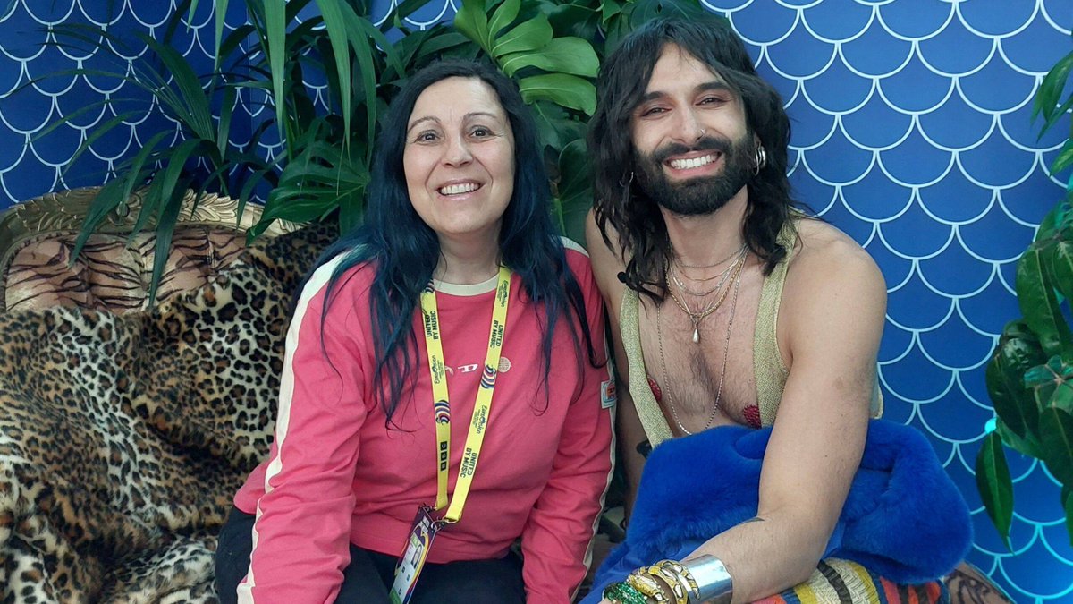 OGAEItaly's tweet photo. La regina #ConchitaWurst! #EUROVISION2023 #EUROVISION #escita #escita2023 #OgaeItaly https://t.co/CjrdRjyswc https://t.co/YQGNUkm0AA