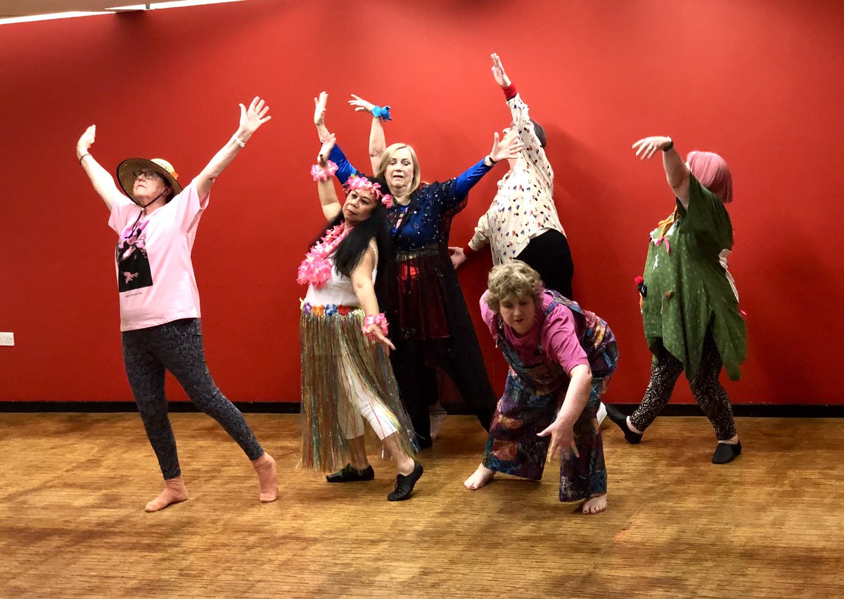 Royal & Derngate Creative Learning tweet media