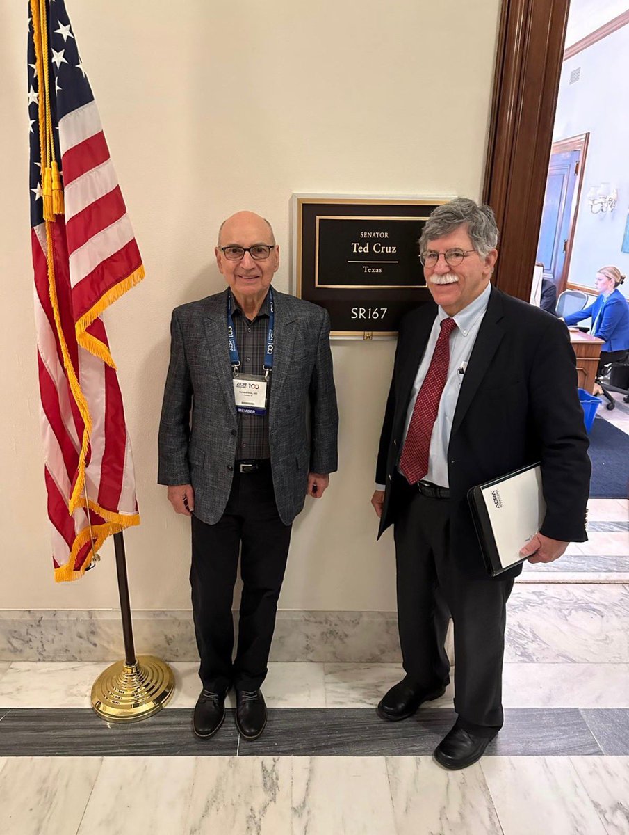 Our leaders @rstraxMD and @TildenChilds advocating for Texas patients at @tedcruz Office for @RadiologyACR #ACRHillDay2023