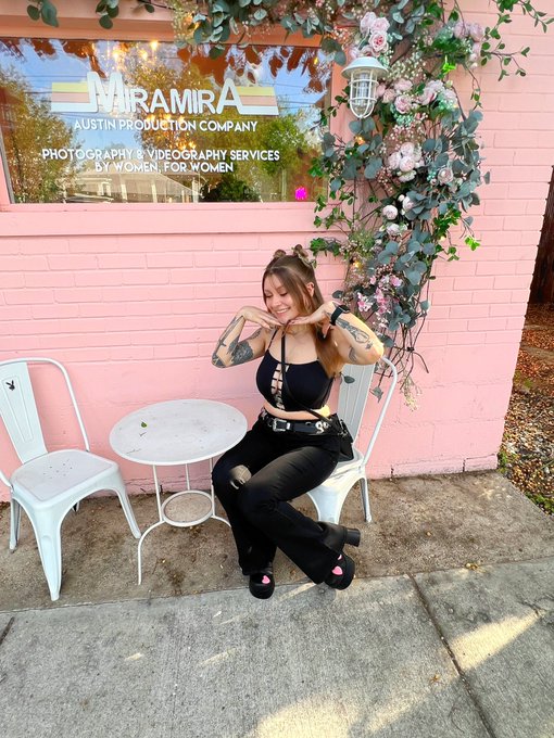 Having fun at the @plbycenterfold Creater Event 🖤 #playboy #playboycenterfold https://t.co/EYED5ghPq<a class="tags" target="_blank" title="On Twitter" href="/?out=eyJ0eXAiOiJKV1QiLCJhbGciOiJIUzUxMiJ9.eyJpYXQiOjE3MjExOTEwMTAsImlzcyI6InR3cG9ybnN0YXJzLmNvbSIsIm5iZiI6MTcyMTE5MTAxMCwiZXhwIjoxNzUyNzI3MDEwLCJyZWRpcmVjdF91cmwiOiJodHRwczovL3R3aXR0ZXIuY29tL3BsYnljZW50ZXJmb2xkIn0.aGMb4-D7SWpiFbN5yWmnQ55van4UHgt8aMTkn1zt2qUJUdnXhlvDnphC7qYmM1Reo_0GCuVyCf1HXoiNtzzlWA">@plbycenterfold</a><a href="/tag/playboy"class="tags"><span>#playboy</span></a><a href="/tag/playboycenterfold"class="tags"><span>#playboycenterfold</span></a>