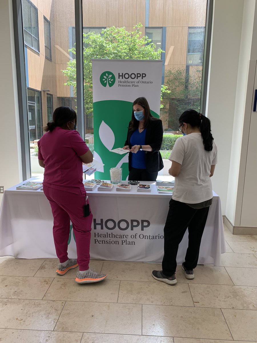 DMforDB's tweet image. One of today’s stops for the #NursingWeek2023 tour is at @OslerHealth Peel Memorial Hospital site. Some really happy @HOOPPnow members here! @ontarionurses Local 43 #retirementsecurity