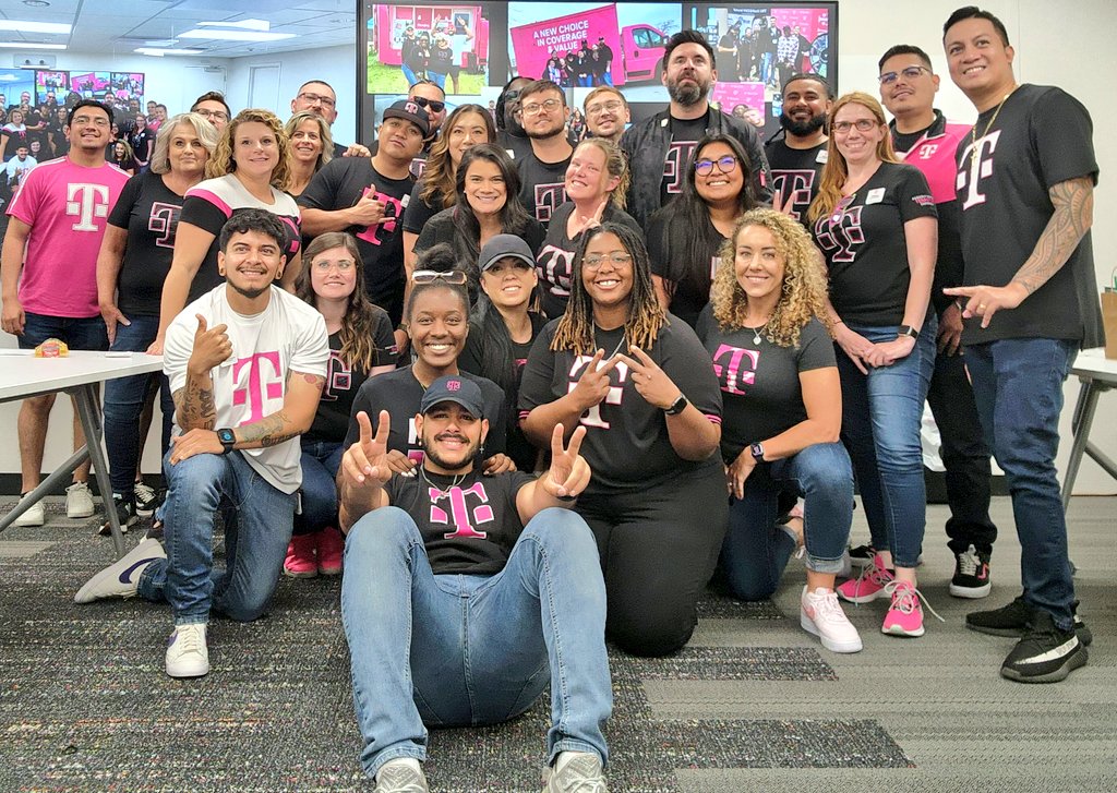 Brittany Heidler (@brittheidler) on Twitter photo Hanging in Louisville with some of our AMAZING Midwest teams! ๐ <a href="/cjgreentx/">Chris Green</a> #trucklife Hanging in Louisville with some of our AMAZING Midwest teams! ๐ <a href="/cjgreentx/">Chris Green</a> #trucklife