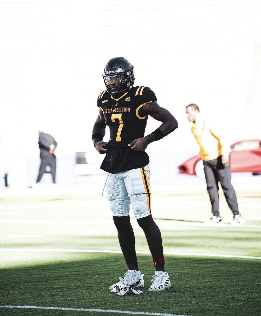 Kam 💯 tweet media