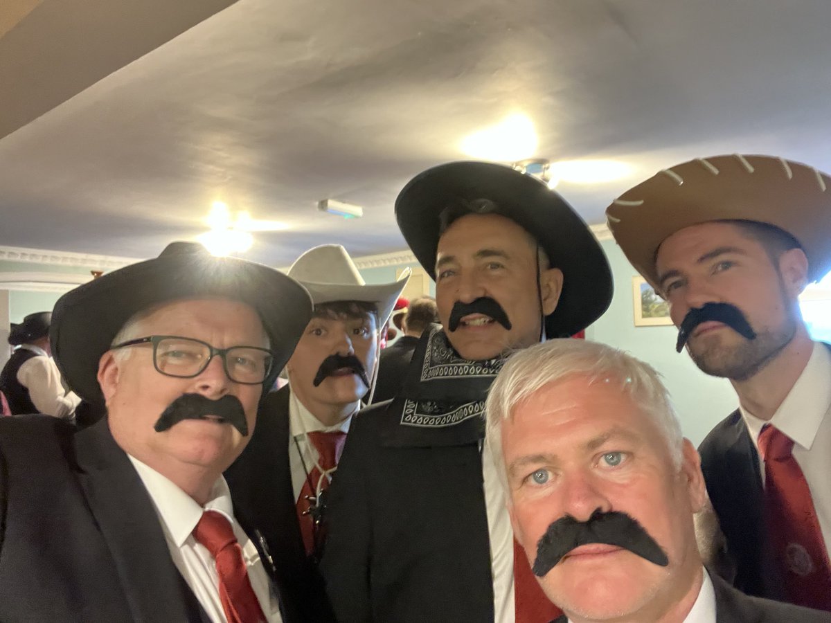 Dave Bowen tweet media