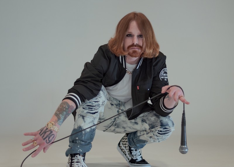 NotYerAvgChick's tweet image. .@OfficialBLD fans snag some insight from the #singersongwriter and #rock musician with my @StarryMag exclusive interview at starrymag.com/blacklite-dist…! We talk musical influences, songwriting, recent single #TheStruggle, upcoming album and more! #rocknroll #rockmusic