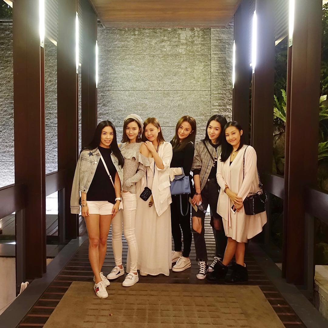 Ginny_Ami's tweet image. Old photos from the past are now going their separate ways #OnceUponATime 
#oldyoung 
#memoryexpress  
#RememberMe