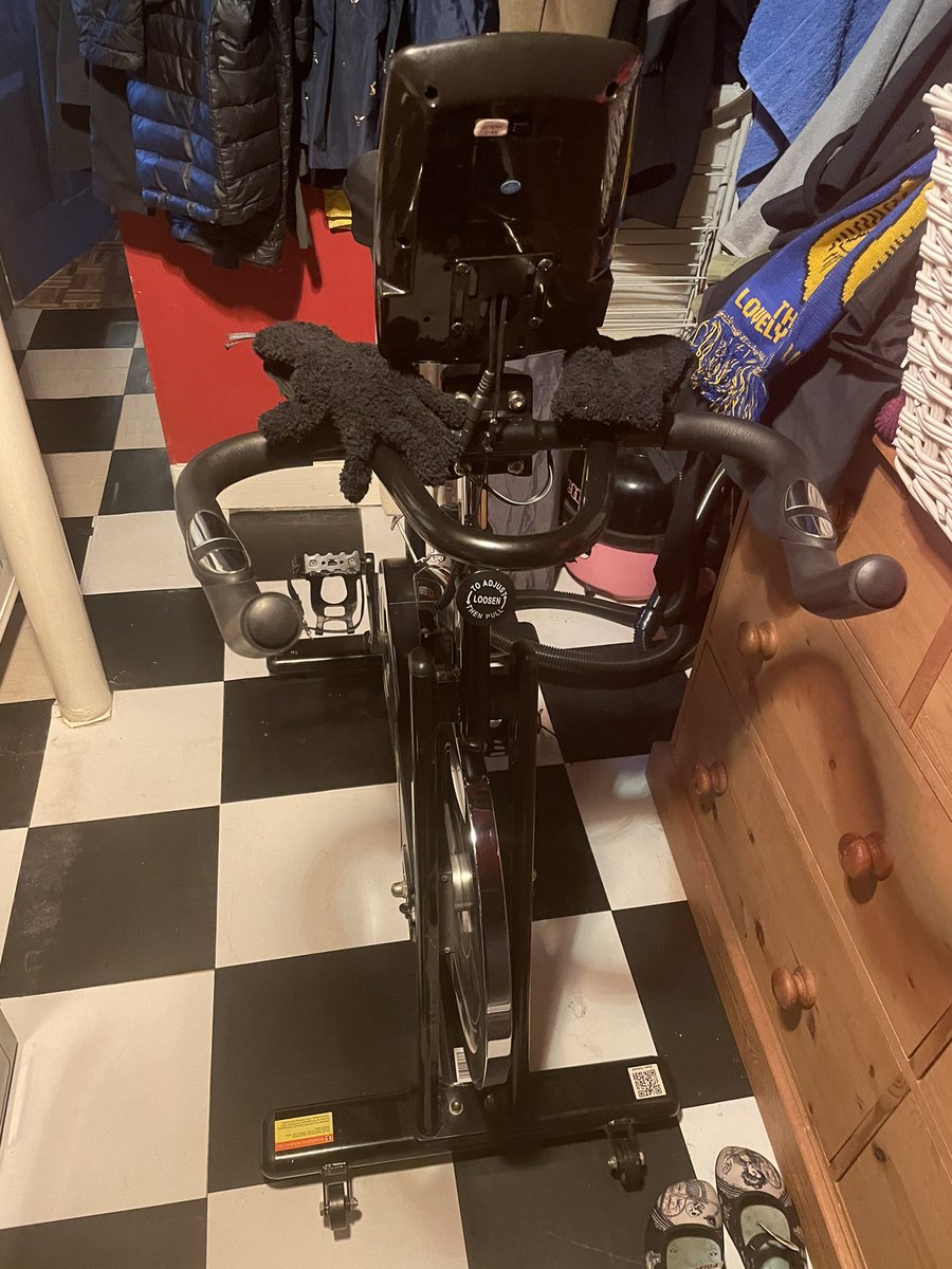 martin jones tweet media