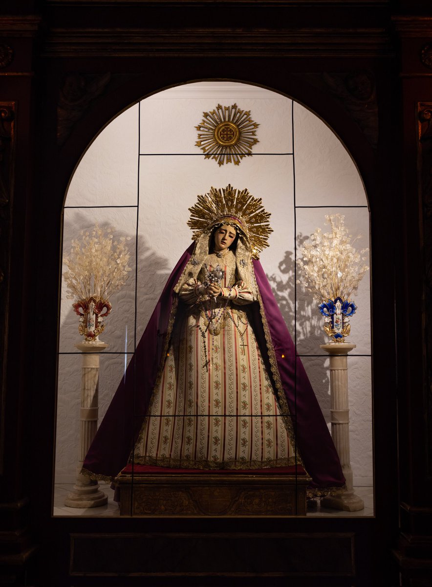 📸 Así se presenta ataviada 
Nuestra Señora de Fe y Consuelo para el tiempo de Pascua y el mes de la Virgen María.

"Gózate y alégrate, Virgen María; aleluya"

#CofradíasMLG