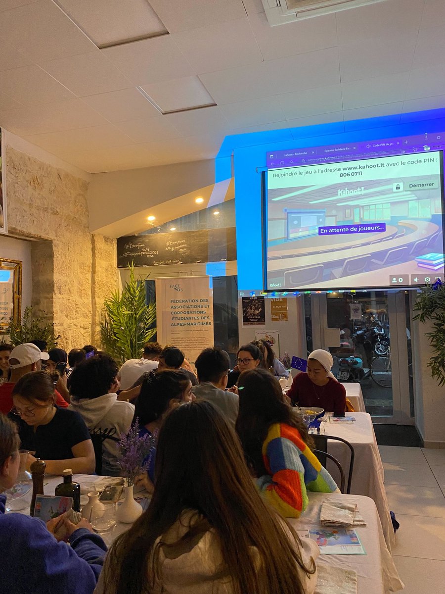 À l'occasion de la semaine de l’Europe, notre restaurant solidaire a pris les couleurs de l'Europe en partenariat avec la <a href="/MetropoleNCA/">Métropole Nice Côte d'Azur</a> et le centre <a href="/EuropeDirectNCA/">EuropeDirectNCA</a>. Nous remercions également <a href="/MagaliAltounian/">Magali Altounian</a> qui nous fait l’honneur de sa présence. 🇪🇺

#europe #europeweek