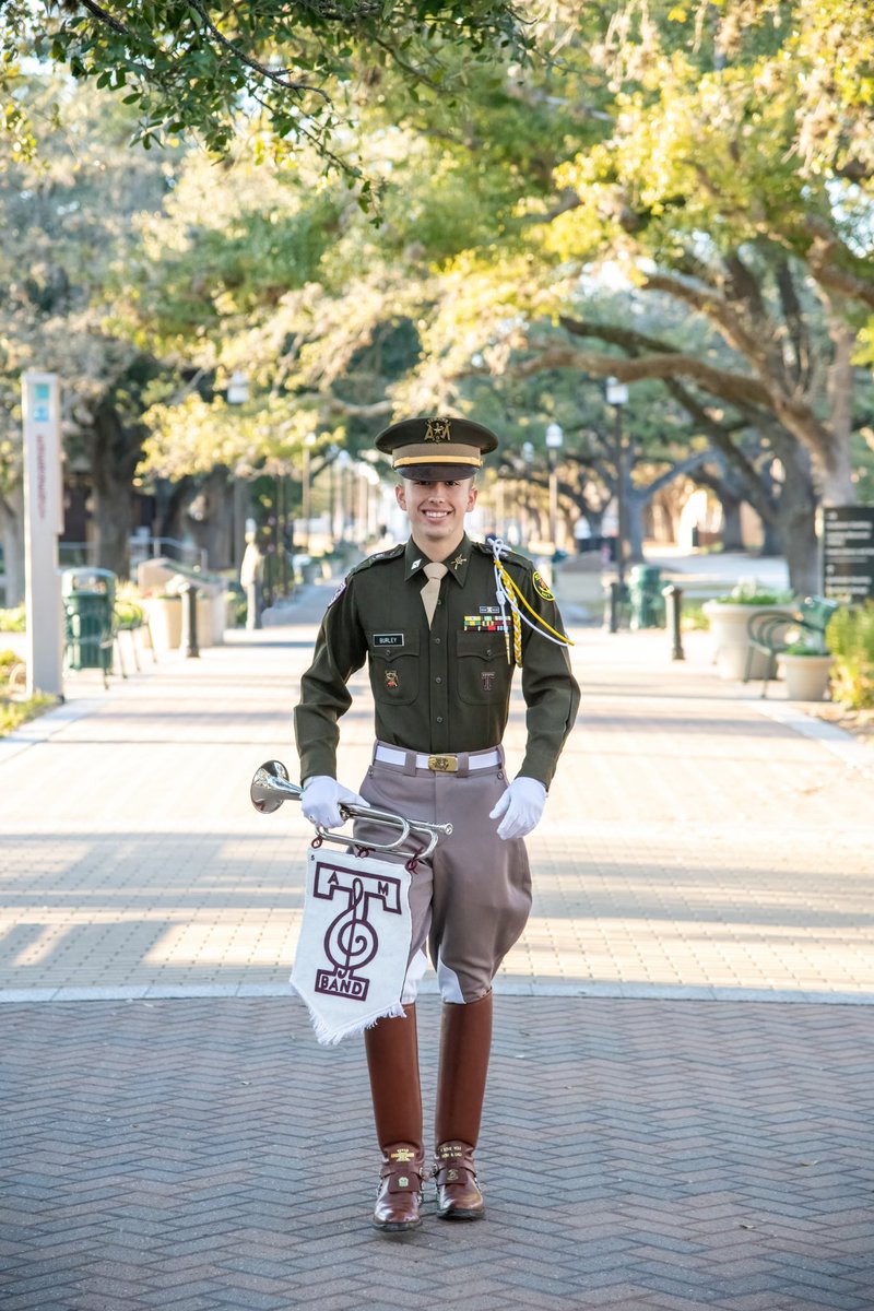 MARSHAMONIQUE's tweet photo. #TAMUgrad 
Congratulations Son! We are so very proud of you!
#tamu #GigEm https://t.co/8UsS93pO20