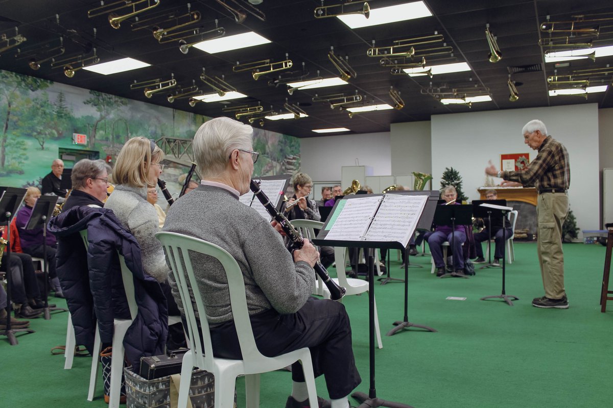 VisitMasonCity's tweet image. Sing "Happy Birthday" to Meredith Willson on the 1912 Streetscape! Visit The Music Man Square on May 16 to hear the New Horizons Band at 4pm. Afterward, stick around and celebrate Meredith Willson whose birthday is May 18th. Cake and ice cream will be provided! Admission is free.