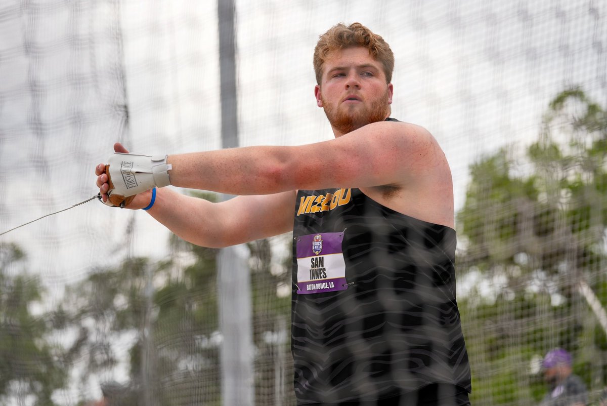 MizzouTFXC's tweet image. Sam Innes opens the action with an eighth place finish in the hammer throw at 61.65m (202-03) 🐯