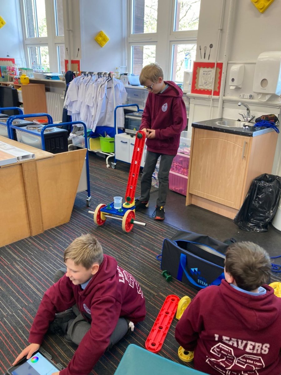 StCharlesGla's tweet photo. Barra worked hard during their STEM session with Mrs Burke, using the MTa Learning #STEMKit to complete the #BuildAWheelbarrow Challenge. It carried the water safely across a 5 metre distance and passed the wobble test too. #Teamwork #Habit6 @STEMglasgow @STEMEduc 
@TheLeaderinMe https://t.co/G23zAIlNpt