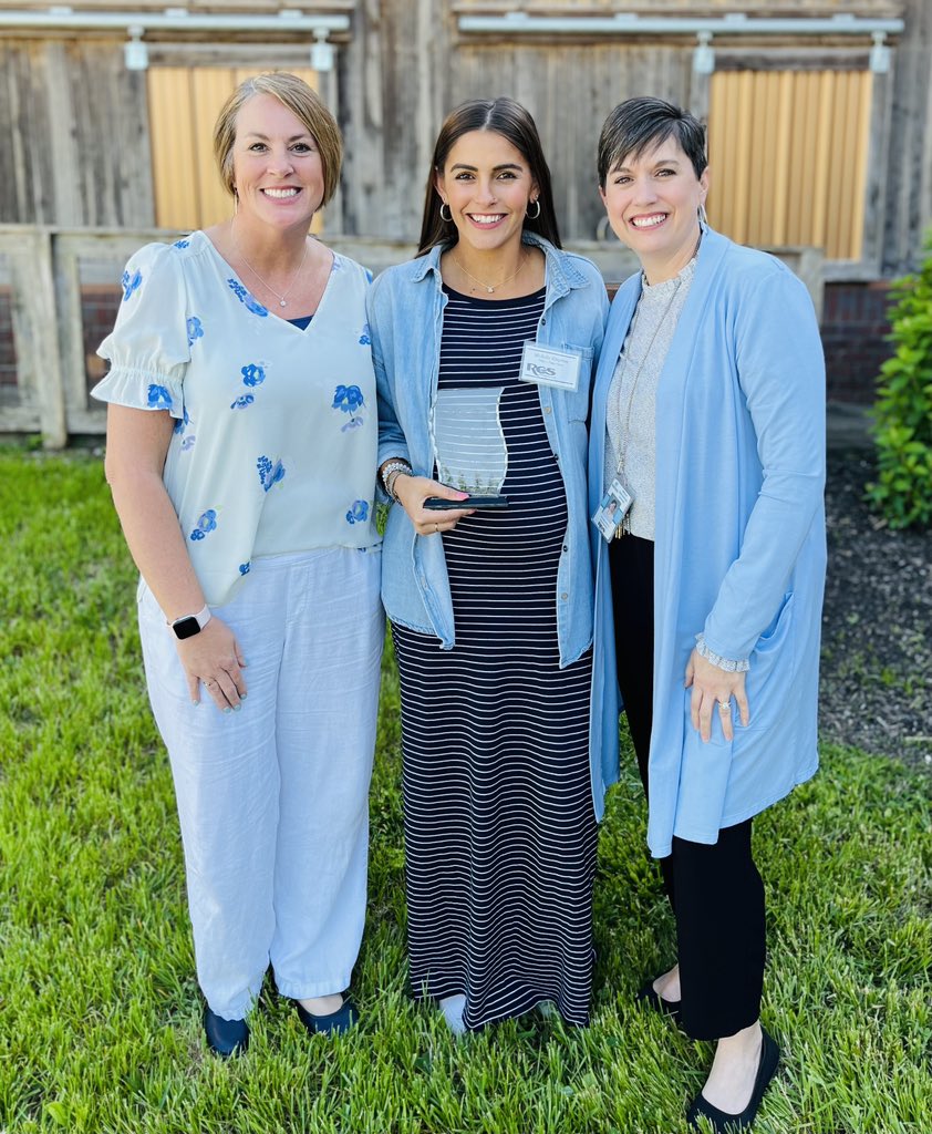 Mrs. Kingston was recently recognized at the Rutherford County Teacher of the year banquet! 

Thank you Mrs. Kingston for going above and beyond for the students at Wilson and for shining your light in the hallways of WES!