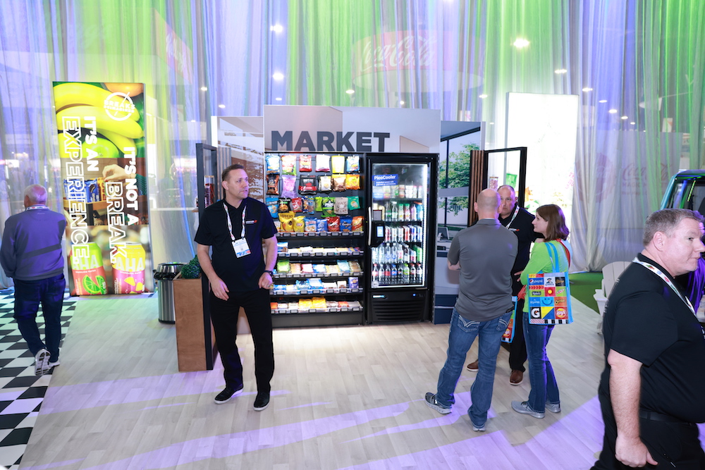 TradeshowLogic's tweet image. @NAMAvending has brought together over 4,000 convenience services professionals to source new products and technologies in vending, micro markets and self-service retail for this year’s #TheNAMAShow!

#tradeshowlogic #smarteventsolutions