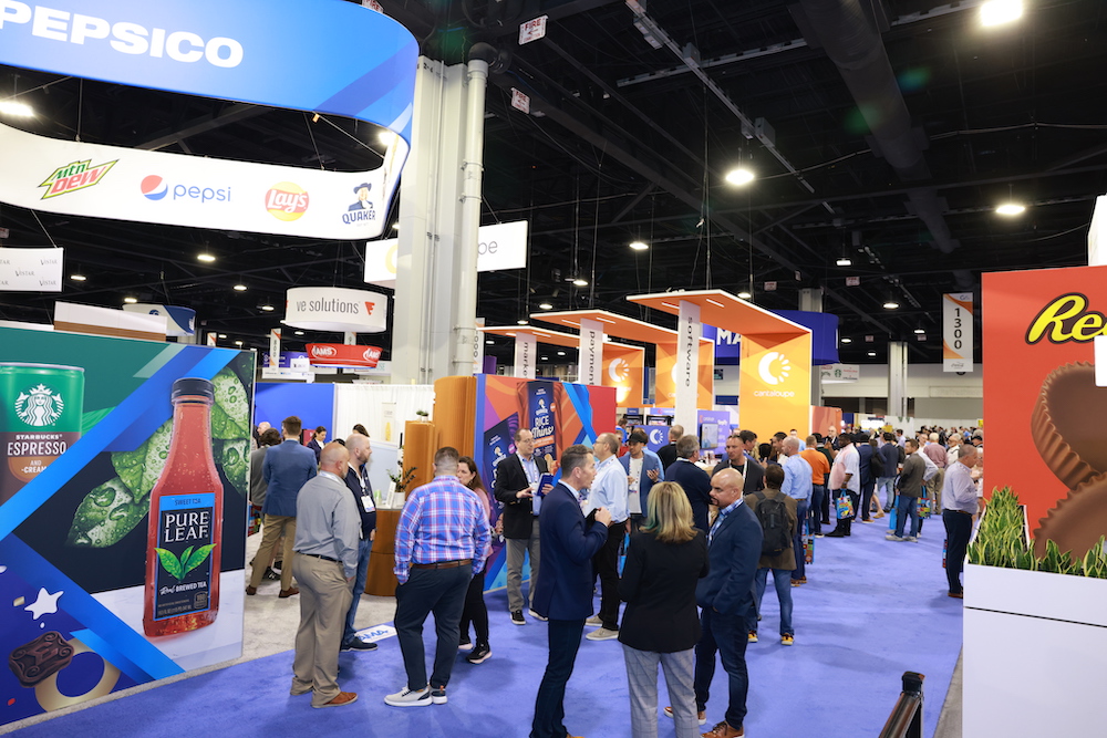 TradeshowLogic's tweet image. @NAMAvending has brought together over 4,000 convenience services professionals to source new products and technologies in vending, micro markets and self-service retail for this year’s #TheNAMAShow!

#tradeshowlogic #smarteventsolutions