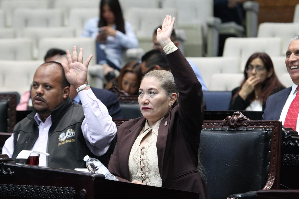 CongresoHidalgo's tweet photo. Diputadas y diputados aprobaron con 21 votos a favor la creación de la Comisión Especial para el otorgamiento de la Medalla "Don Miguel Hidalgo y Costilla" y la Presea "Pedro María Anaya". 

#LXVLegislaturaHidalgo https://t.co/fawG0QVkZb