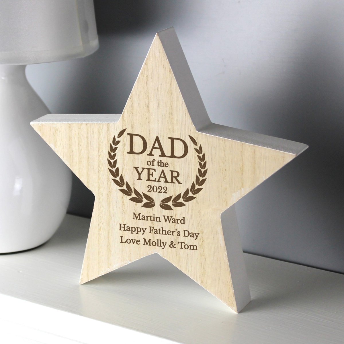 Personalised Dad of the Year Rustic Wooden Star Decoration xclusivegifts.co.uk/product/person… 
#woodendecoration #FathersDay #fathersdaygift #giftideas