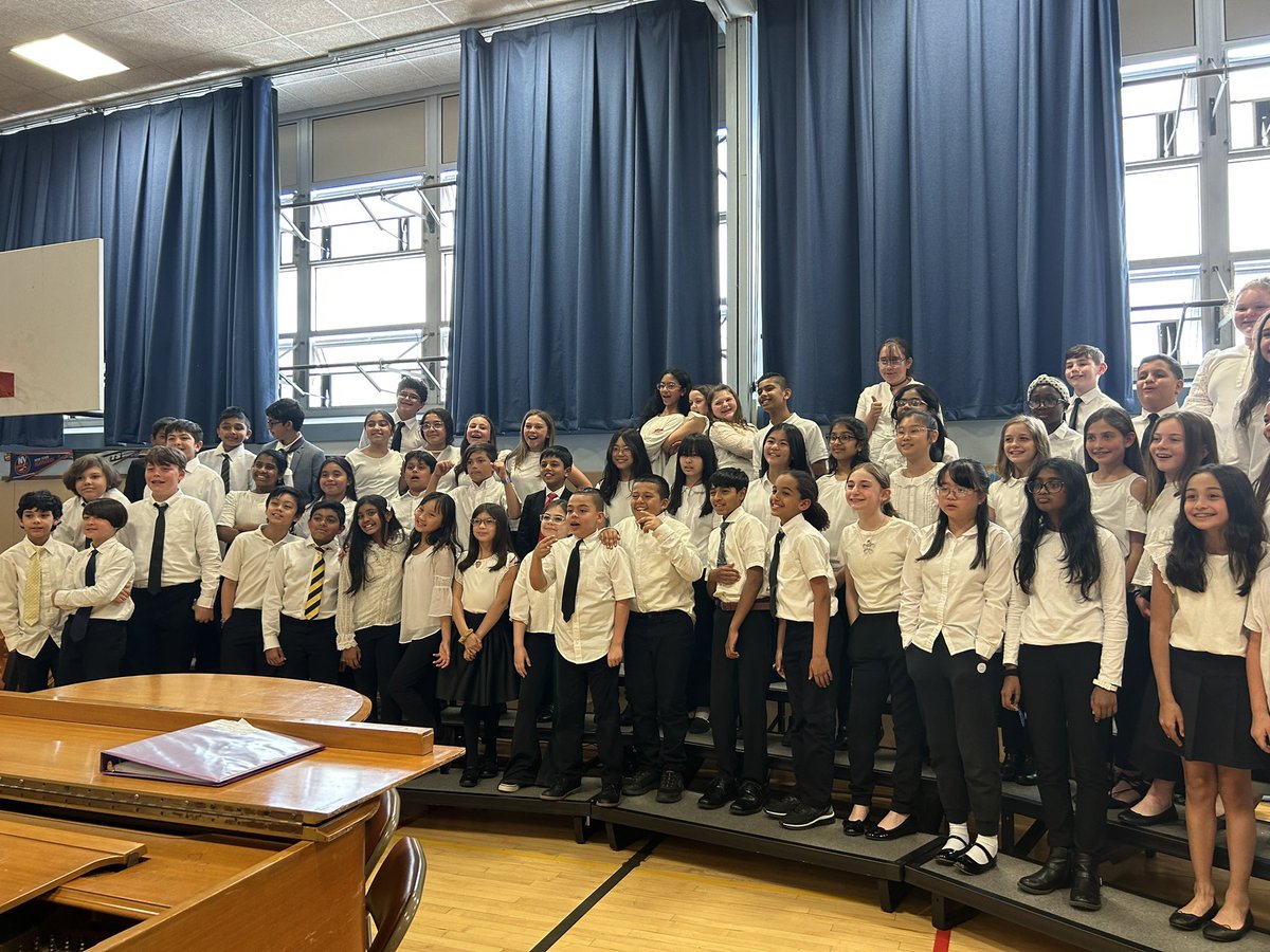 Had so much fun listening to the fabulous music ensembles at Meadowbrook and playing in the band! <a href="/EastMeadowArts/">East Meadow Arts</a> @BandAtMBK <a href="/meadowbrookem/">MeadowbrookSchoolEM</a>