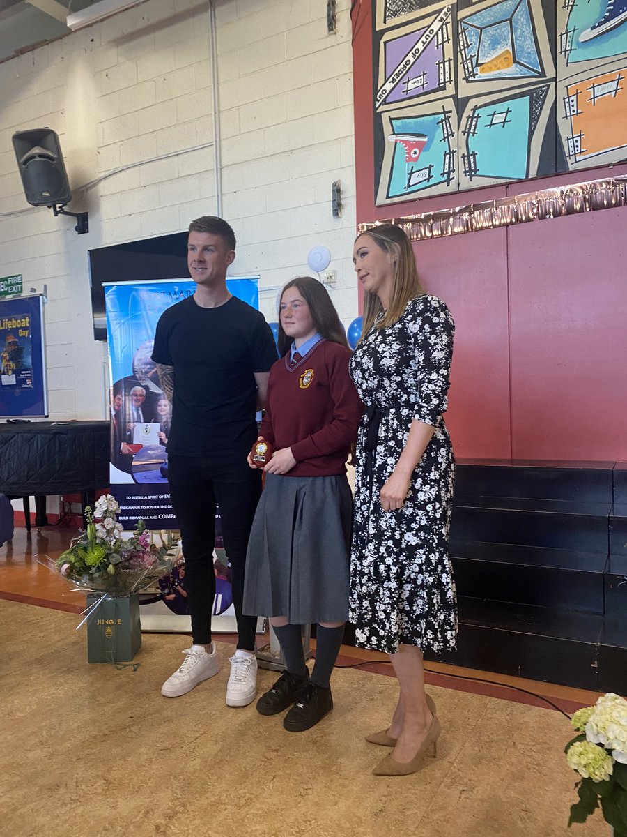 Shane Carthy helped present our sports awards tonight. Thanks to all of our mentors for their dedication in a very successful year and Ms Coggins for the great celebration. @LoretoSport1 @ConferencesAccs
