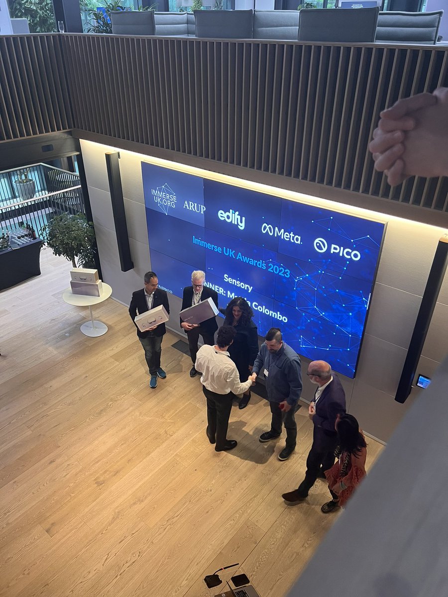 scott_xr's tweet image. Fantastic evening &amp;amp; event yesterday at the inaugural Immerse UK Awards!! Congratulations to all the winners at to @ImmerseUK_  for a organising a great event bringing the XR community together!! #immerseukawards #xruk @Arup #xrawards #xrcommunity
