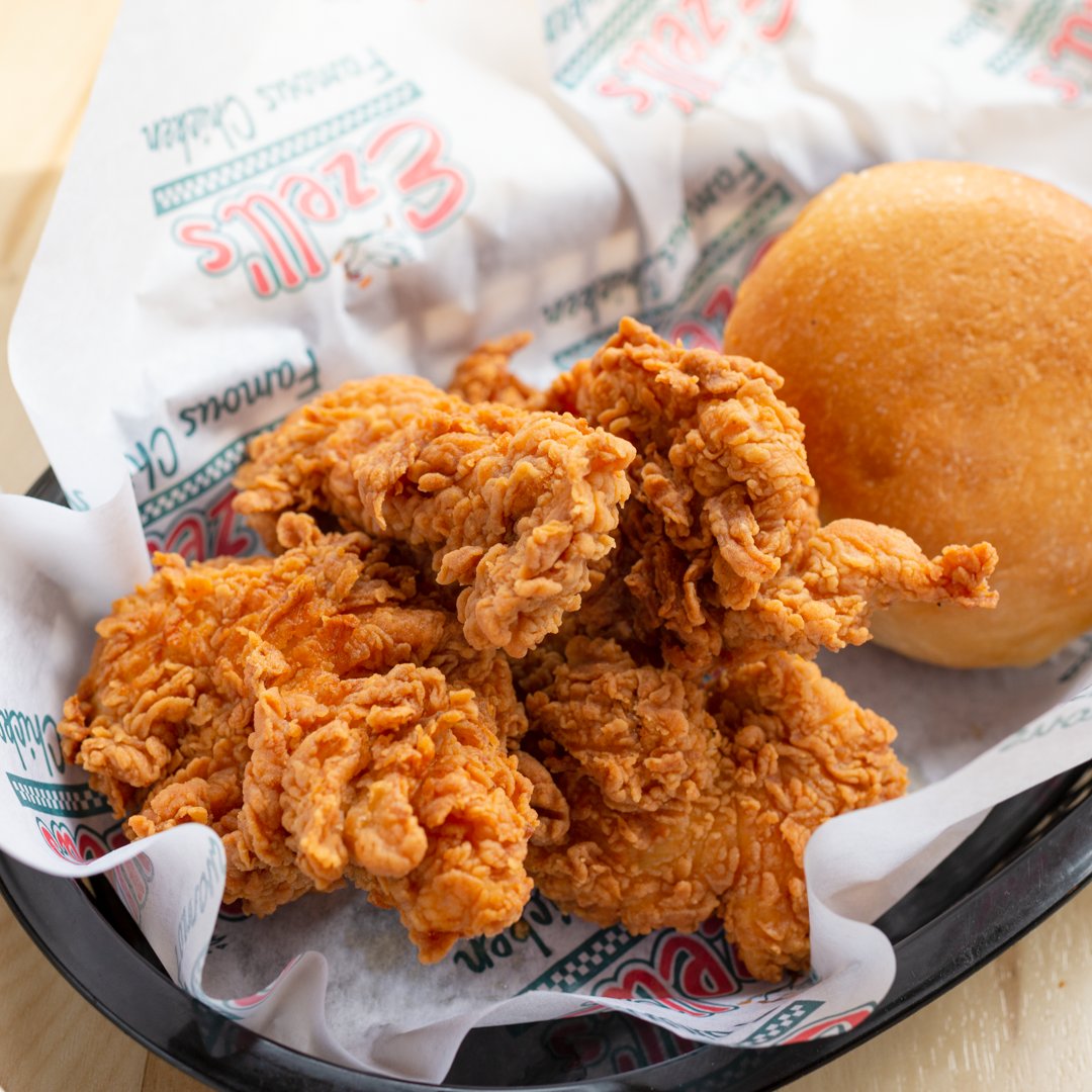 ezells_chicken tweet media