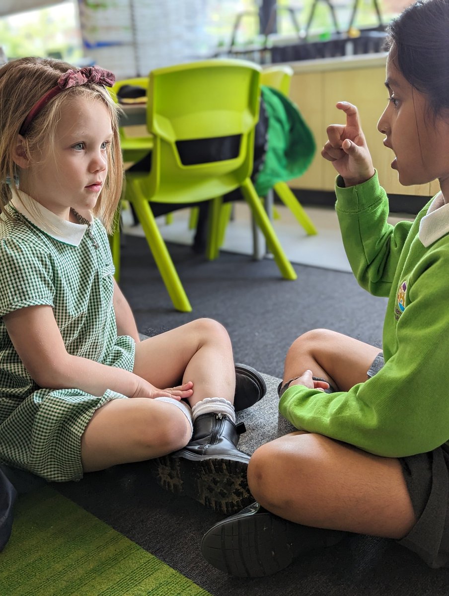 Rosie Winstanley tweet media