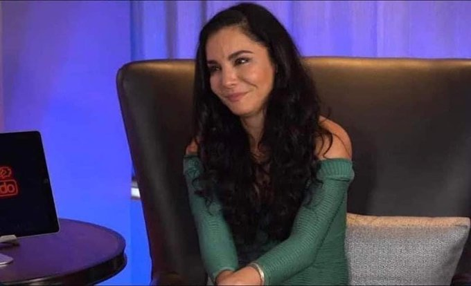 ianmg7310's tweet photo. Yordi, no lo vas a creeer peroooo, yo sé qué es lo que le pasa a Lupita....
#Putattention #MarthaHigareda https://t.co/GcQ3DSkjq4