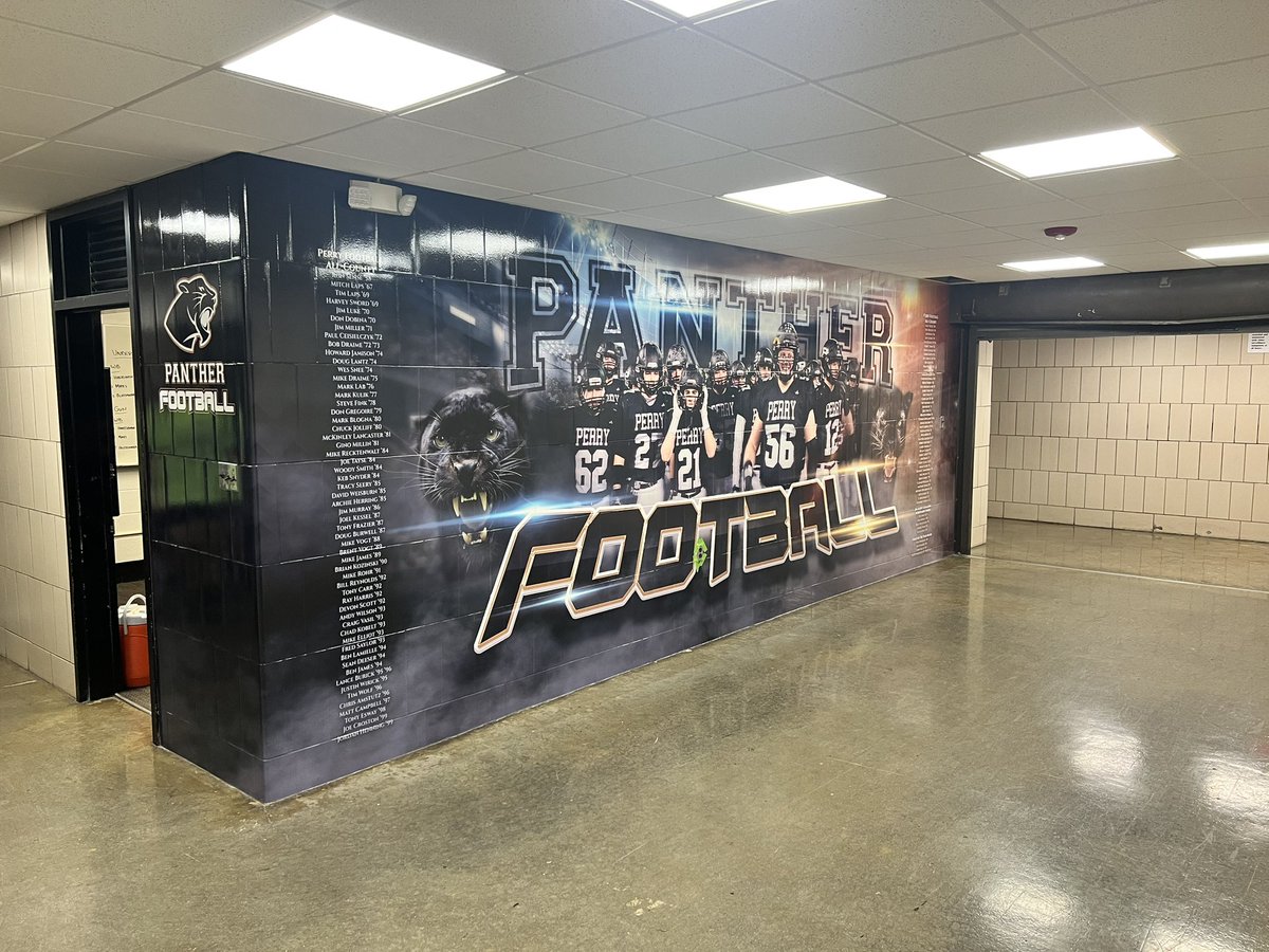 Coach_Slates's tweet photo. Never get away from what PERRY was built on!!! Loyalty, Respect, Dedication, Family, Hard Work!!! Don’t forget what’s most important.  #PTOFootball https://t.co/Uzht0lQTub